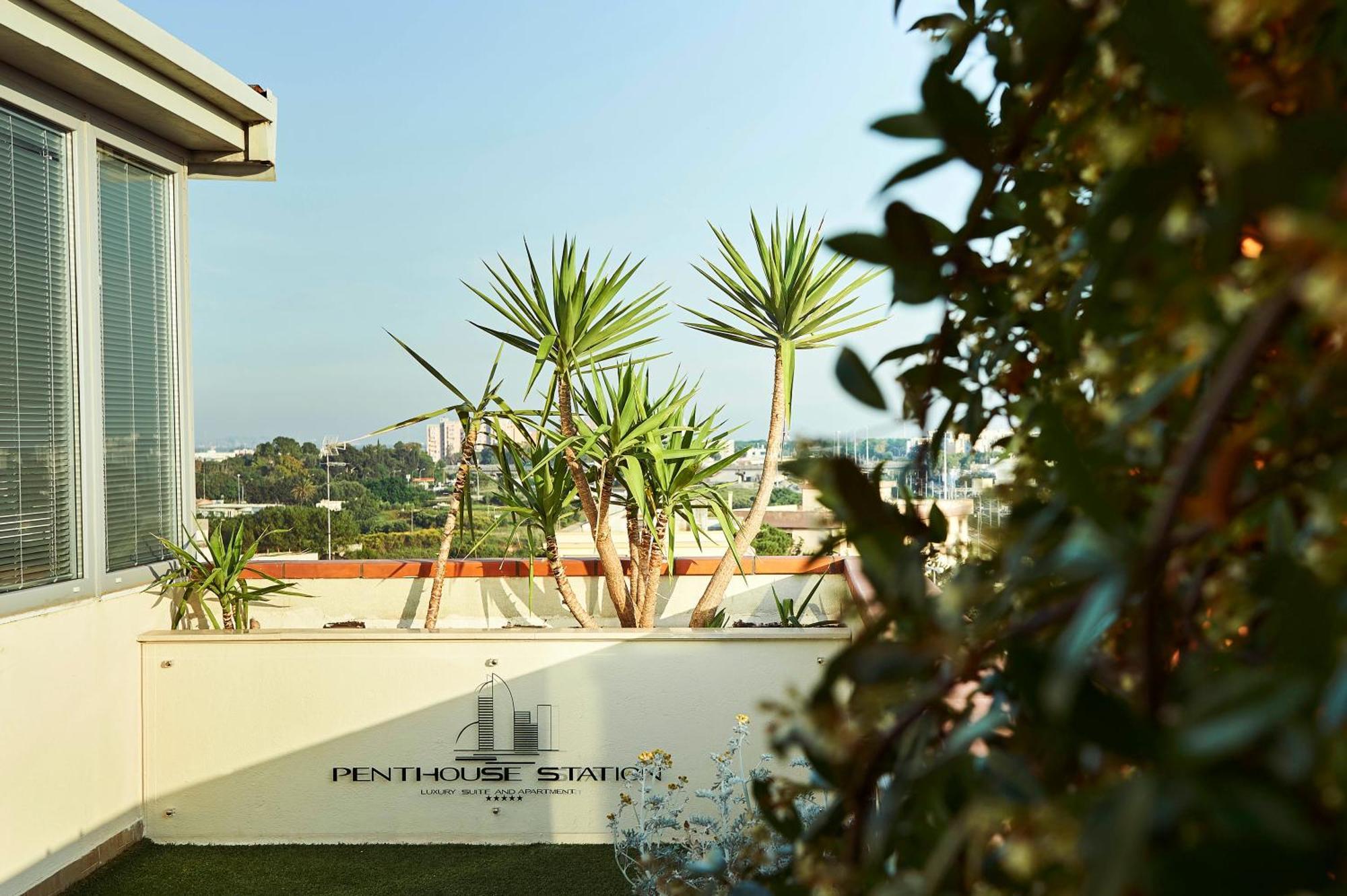 Penthouse Station Luxury Suites & Apartment Brindisi Dış mekan fotoğraf